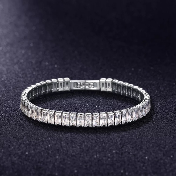 Jewelry - Rectangular Baguette Diamond CZ Tennis Bracelet 110